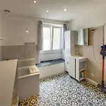 Holiday home 4 Bedroom Amazing In Paimboeuf
