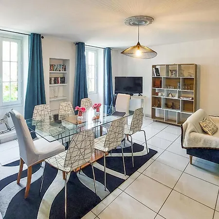 4 Bedroom Amazing In Paimboeuf