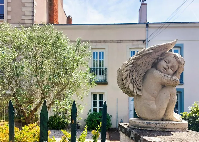 Сasa de vacaciones 4 Bedroom Awesome In